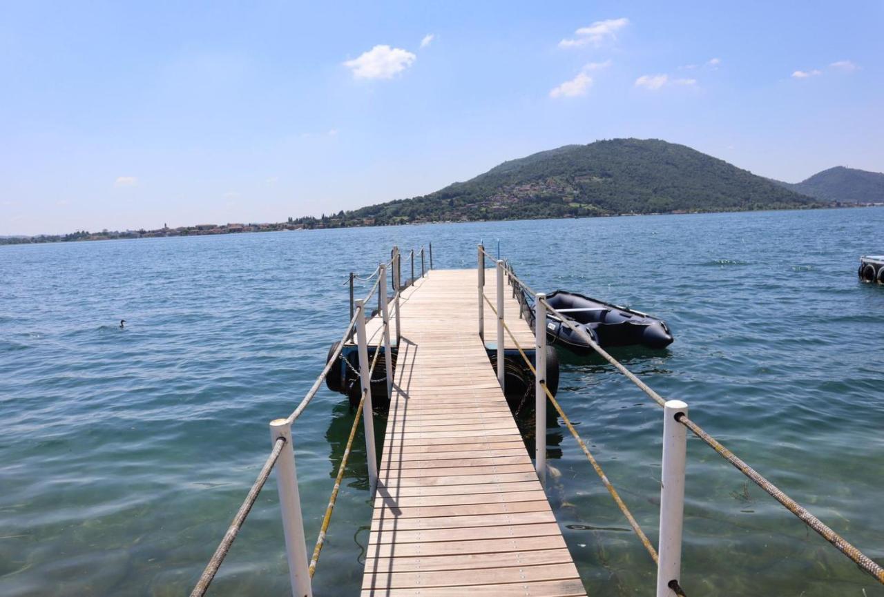 La finestra sul Lago Predore Exterior foto